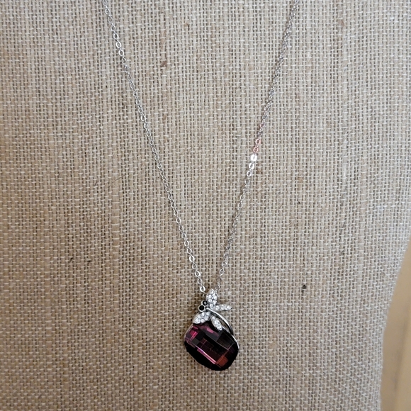 Dragon Fly Necklace - Picture 2 of 2